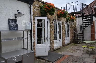 Major Plants Ltd - Hanging Basket Services - London - UK - Image 76